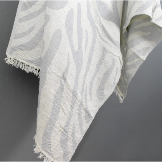Peshtemal Double Gauze Cotton in Large Zebra Pattern