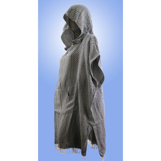 Hooded Surfer Poncho in Soft Diamond Pattern